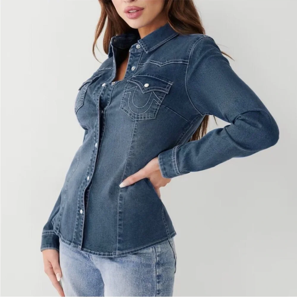 True Religion Chambray Western Denim Shirt Shacket Dark‎ Pearl Snap Button New M - Picture 3 of 13